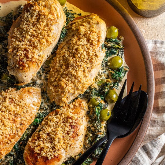 One-Pot Chicken with Creamed Kale